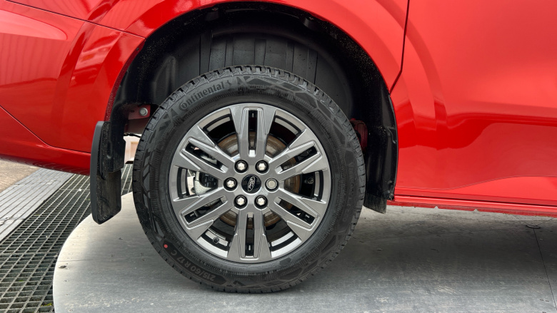 Ford Tourneo Custom 320 L1 Diesel Fwd 2.0 EcoBlue 150ps H1 Titanium 8 seater